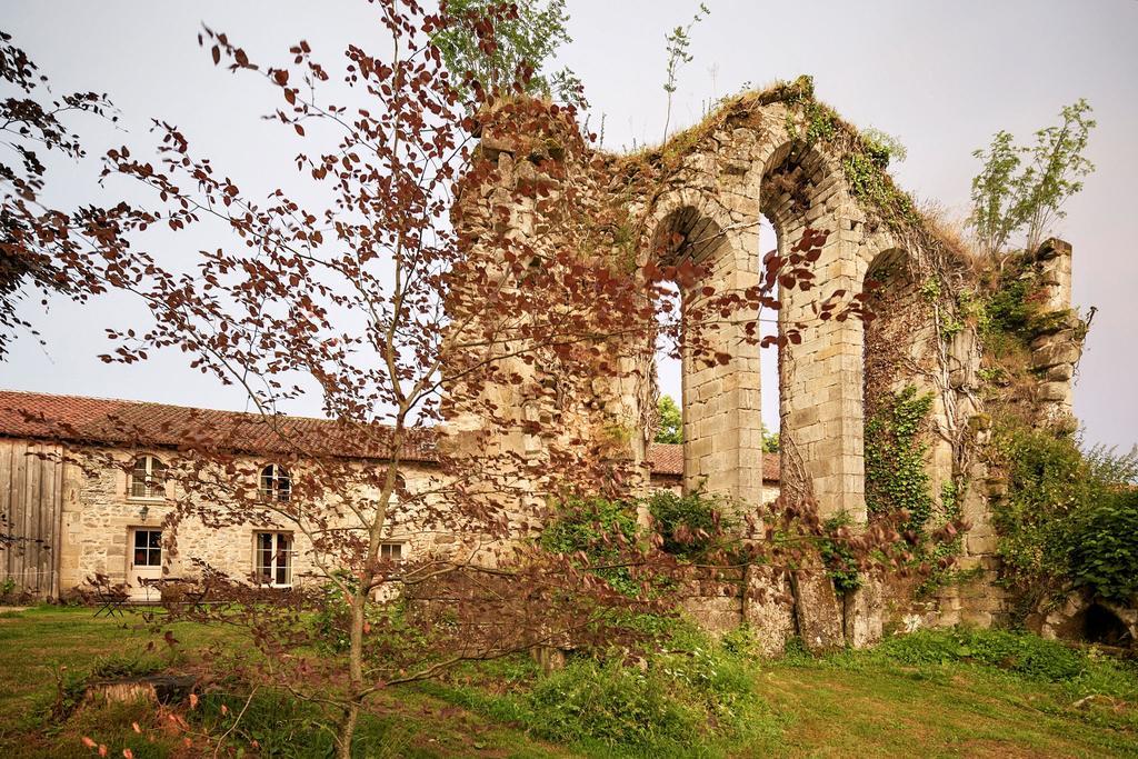Abbaye Du Palais Bed and Breakfast Thauron Exteriör bild