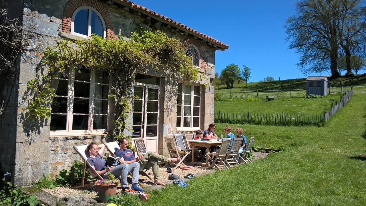 Abbaye Du Palais Bed and Breakfast Thauron Exteriör bild